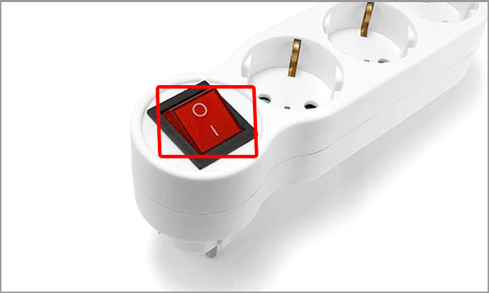 멀티탭 메인 스위치